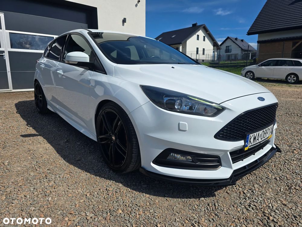 Ford Focus - 10