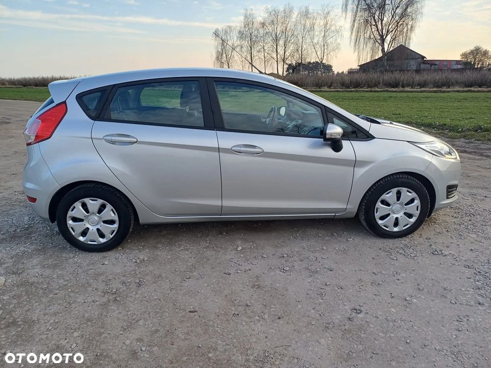 Ford Fiesta - 4