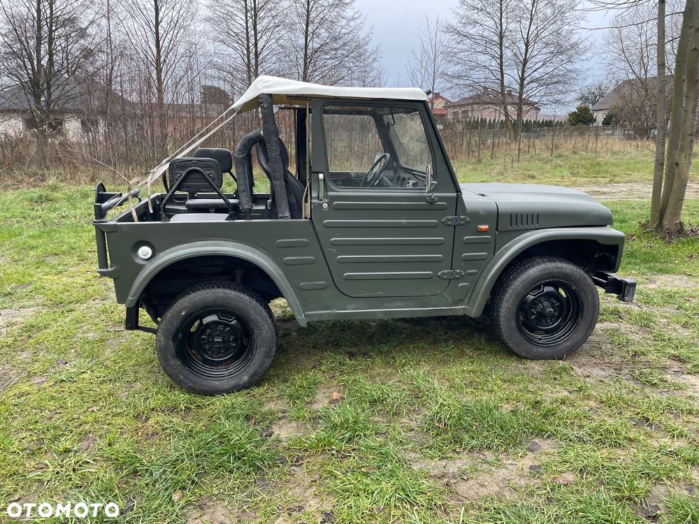 Suzuki Samurai - 2