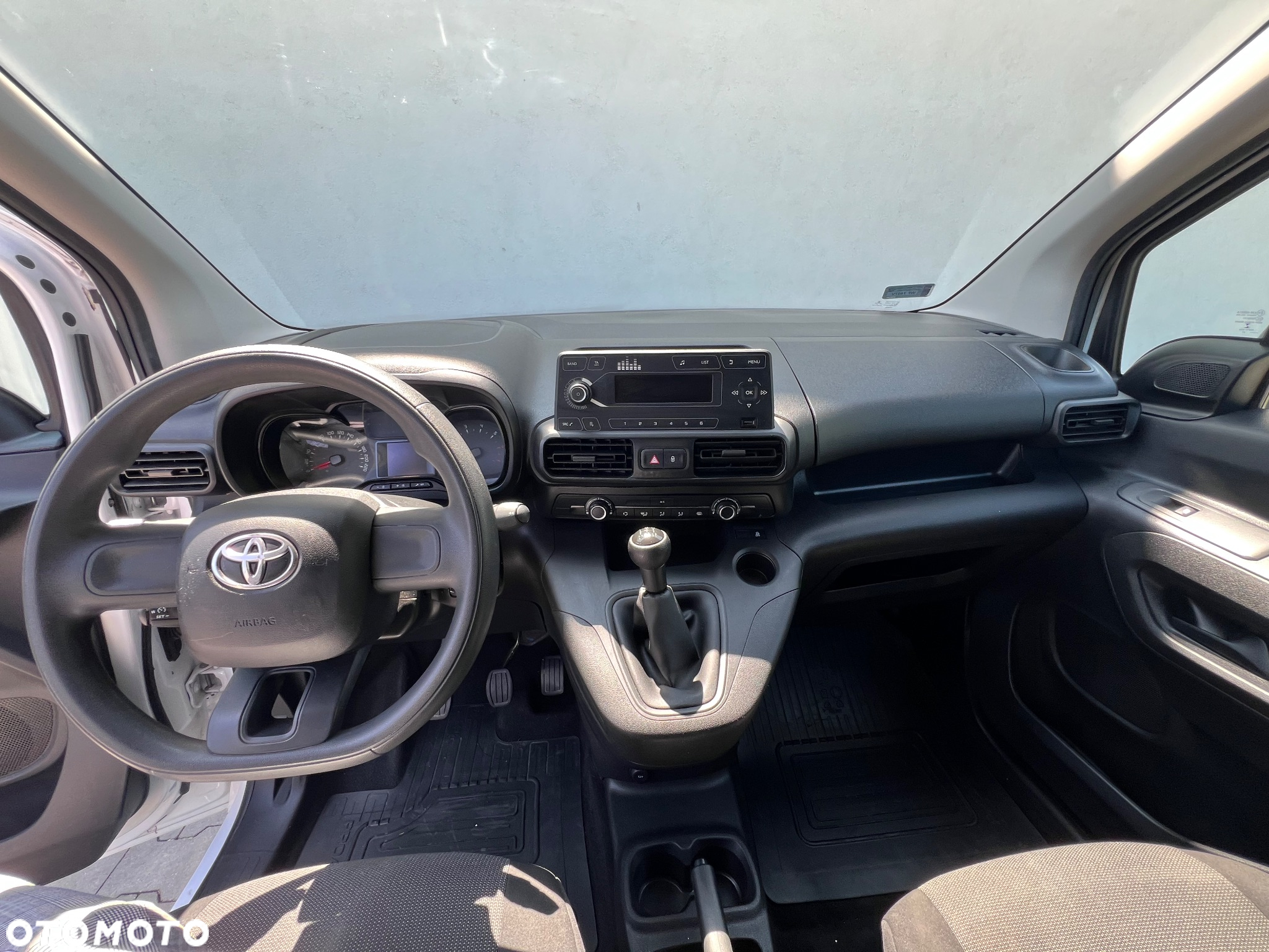 Toyota Proace City - 21