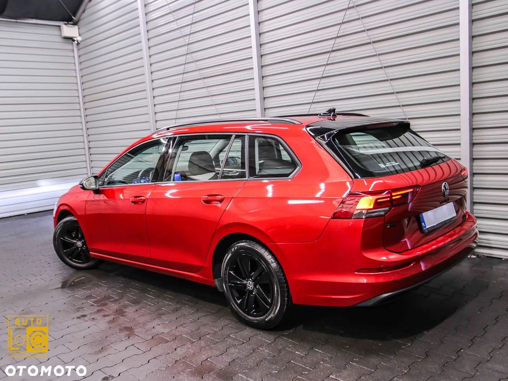 Volkswagen Golf 1.0 eTSI Life DSG - 4