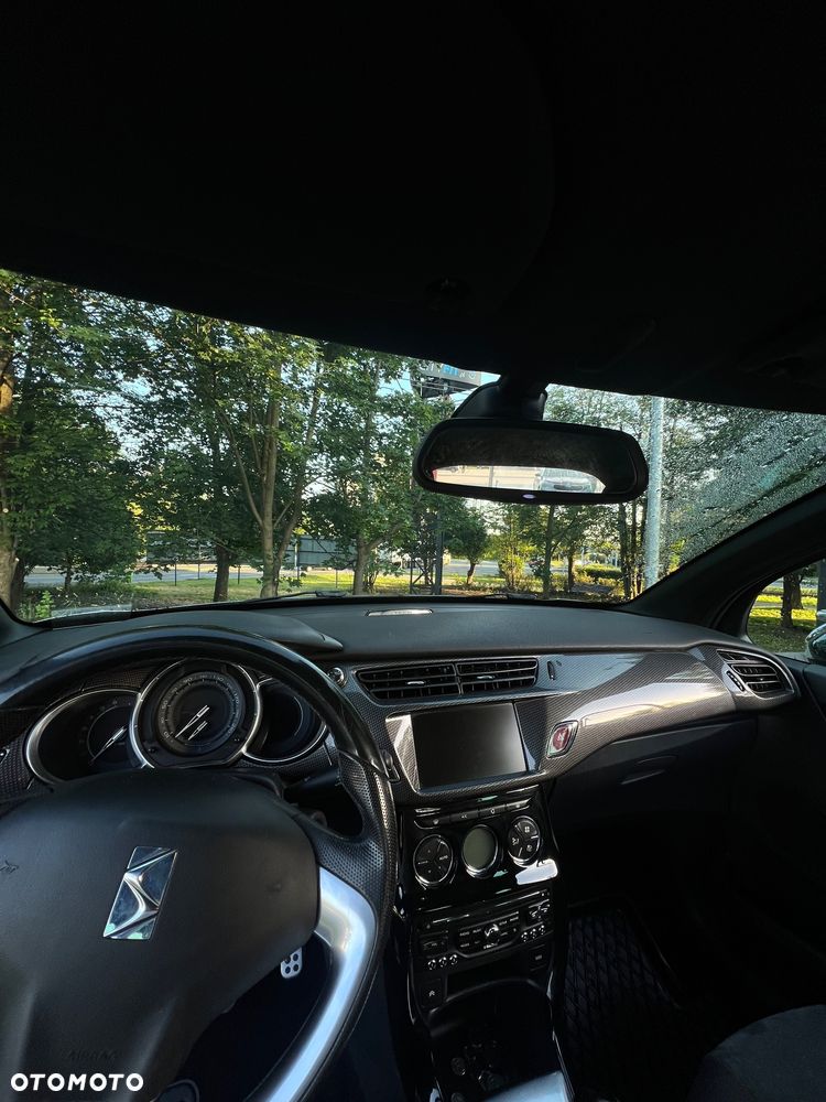 Citroën DS3 1.6 THP SportChic - 27