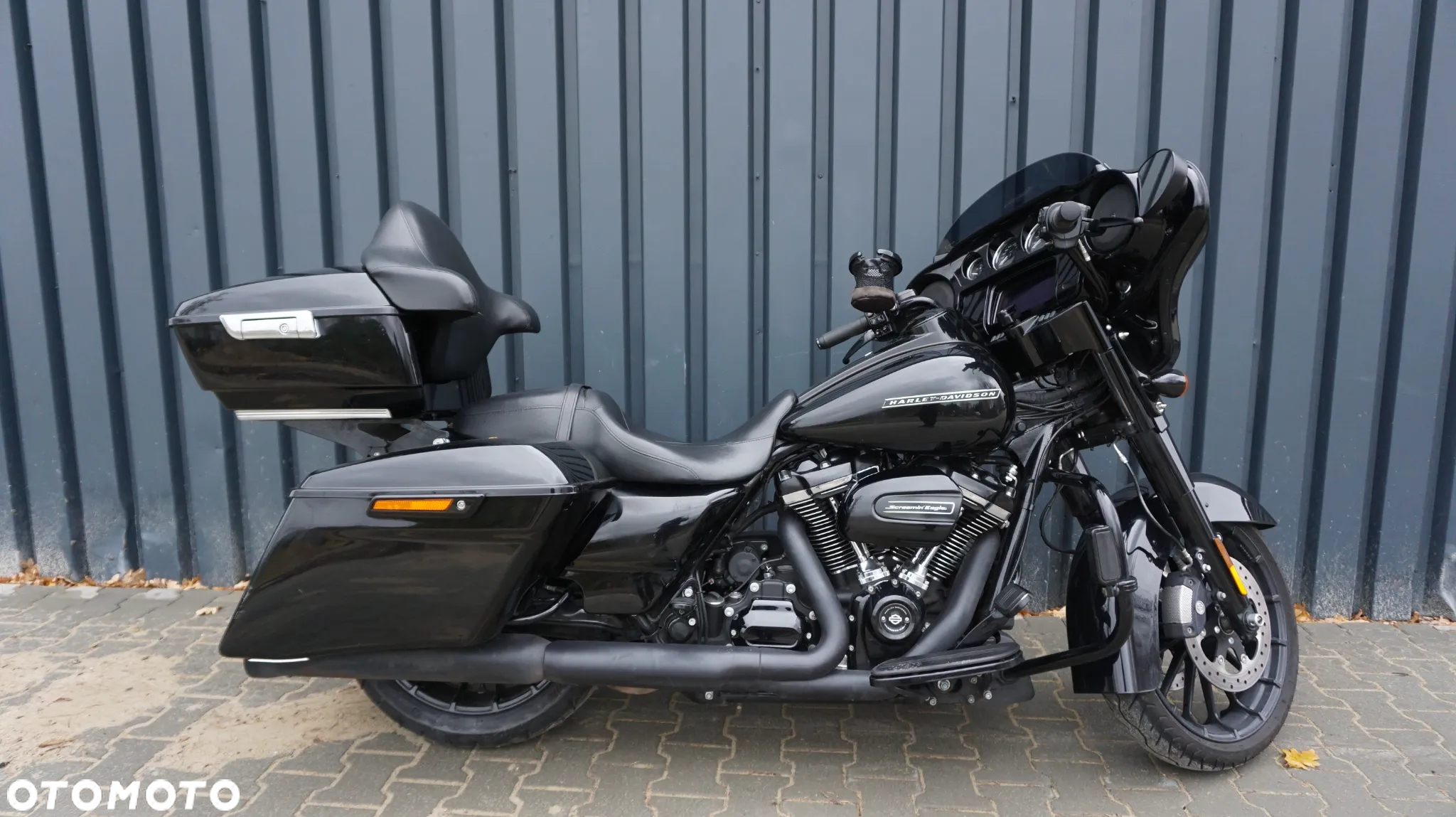 Harley-Davidson Touring Street Glide - 3