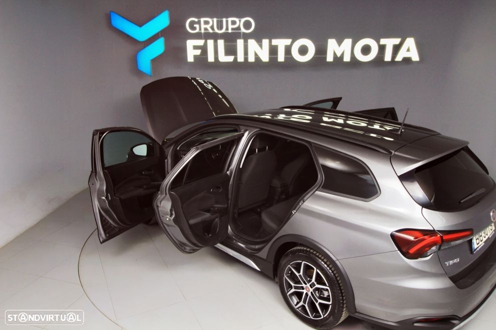 Fiat Tipo Station Wagon Cross 1.0 GSE T3 Cross - 11