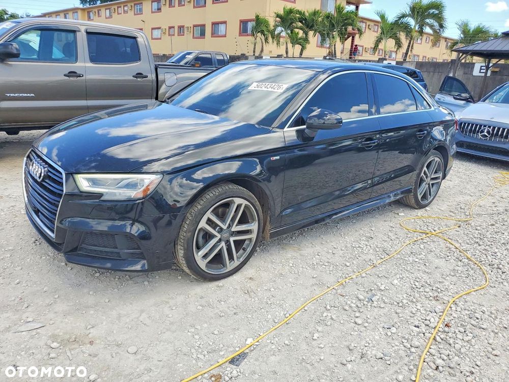 Audi A3 Limousine - 1