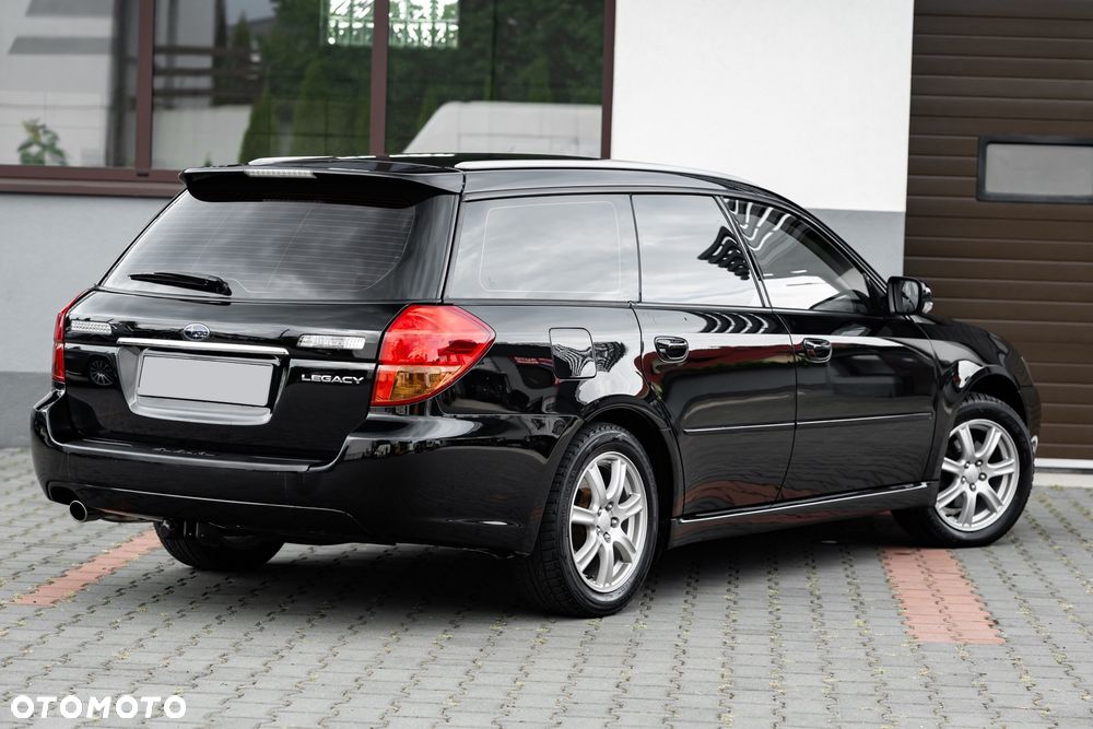 Subaru Legacy - 10