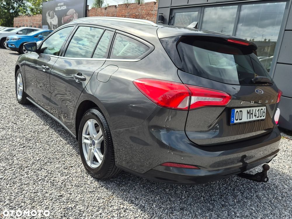 Ford Focus 1.5 TDCi DPF Start-Stopp-System Business - 11