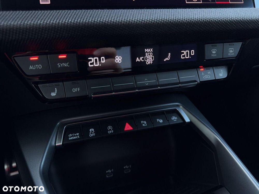 Audi S3 Limousine TFSI Quattro S tronic - 33