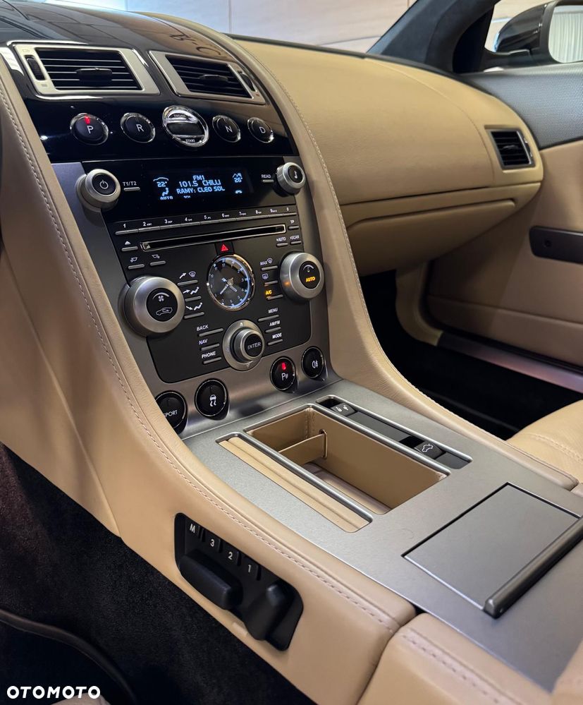 Aston Martin DB9 Touchtronic Sport - 12