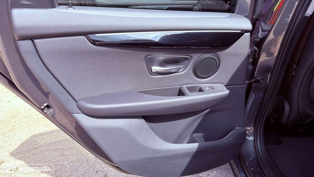 BMW 225xe Active Tourer iPerformance - 22