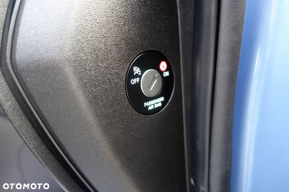 Hyundai ix20 1.6 Trend - 18