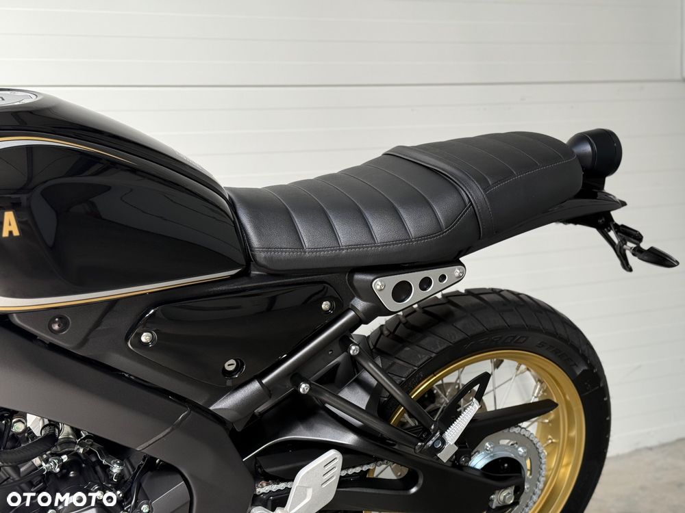 Yamaha XSR - 35