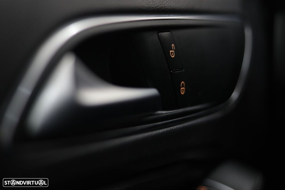 Mercedes-Benz A 160 d - 20