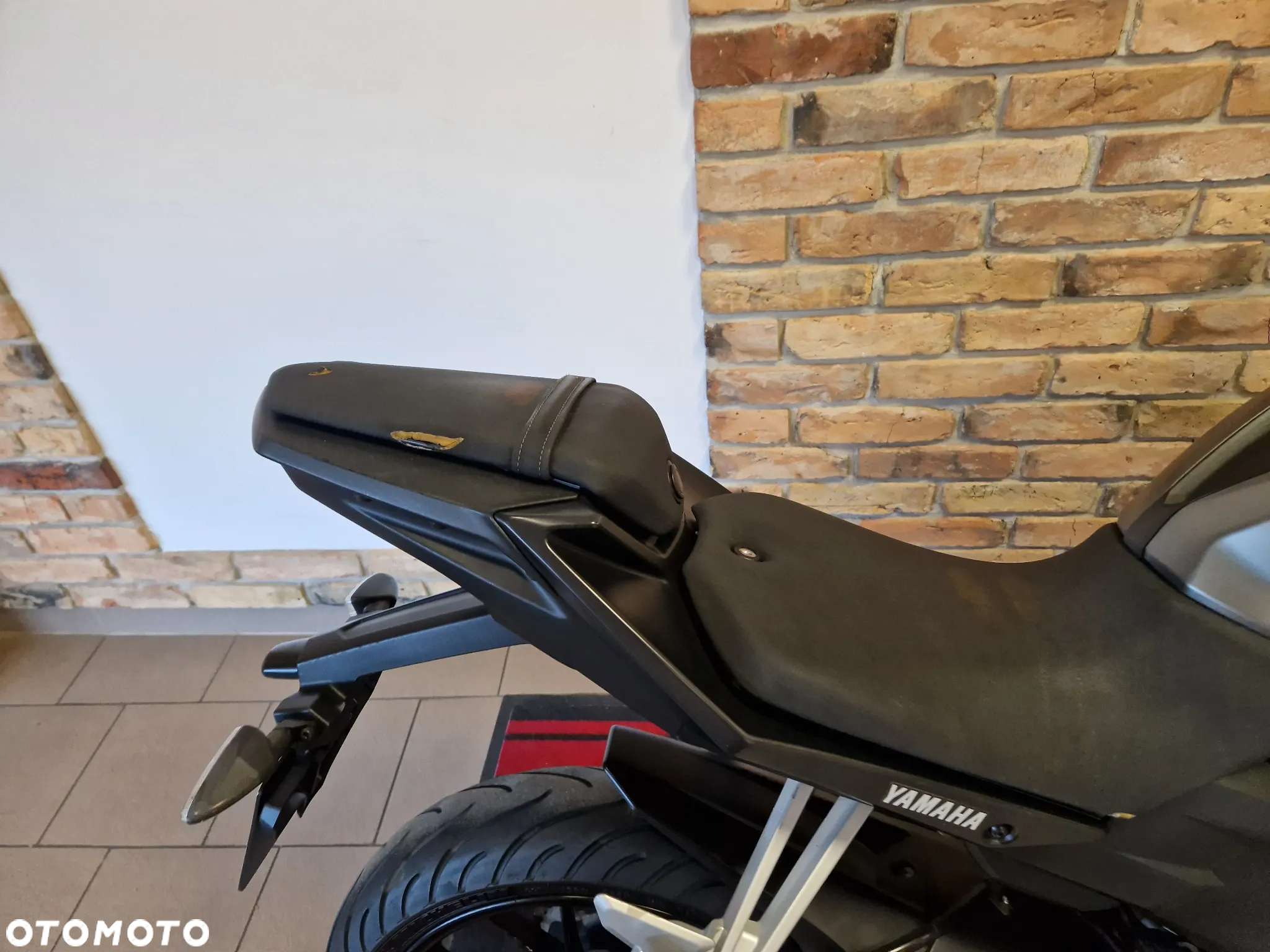 Yamaha MT - 21
