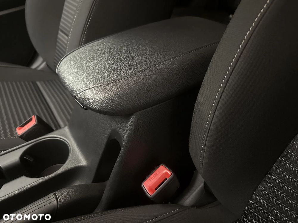 Kia Ceed 1.5 T-GDI M DCT - 17