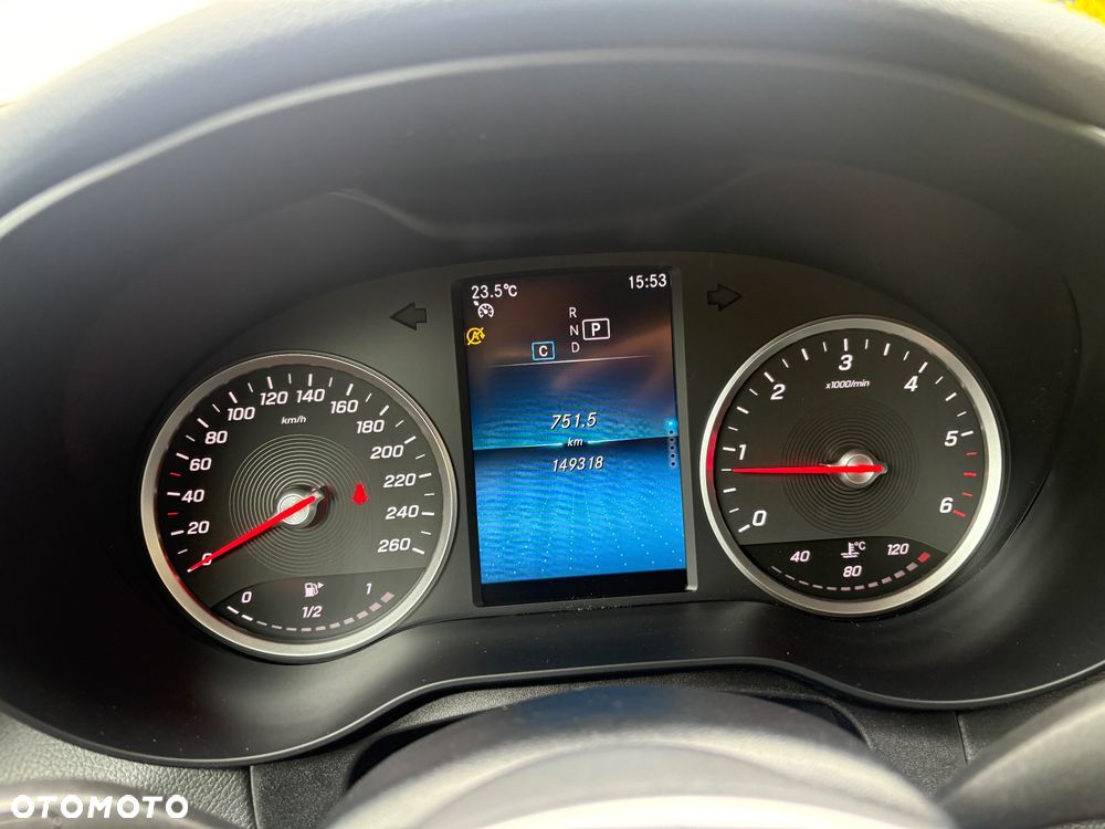 Mercedes-Benz GLC 200 d Business Edition - 31