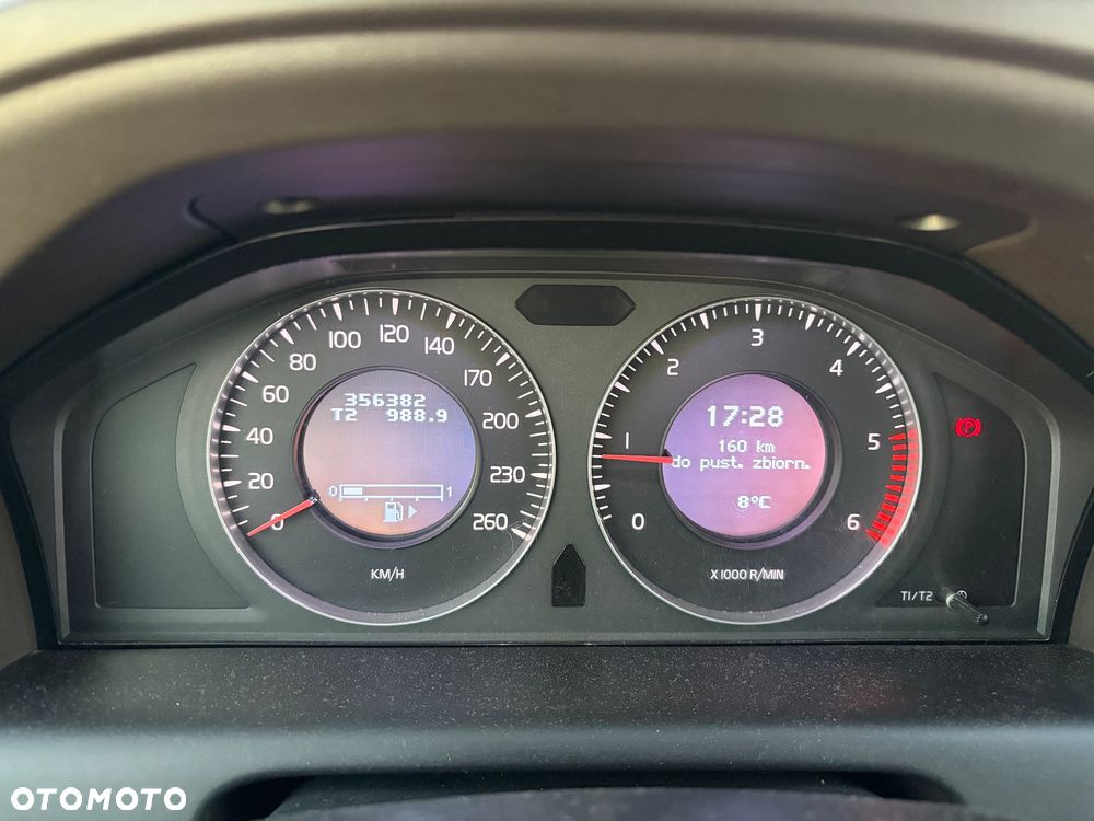 Volvo XC 60 - 26
