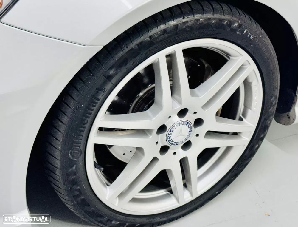 Mercedes-Benz E 220 CDi BlueEfficiency - 14