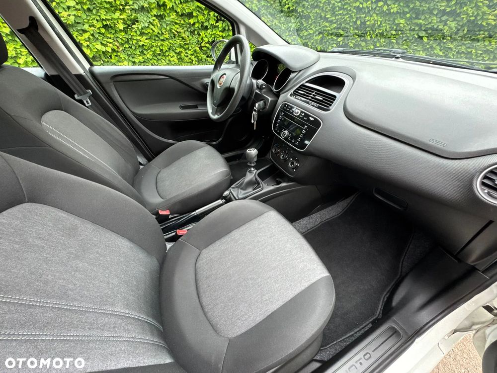 Fiat Punto 1.2 Easy Euro6 - 11