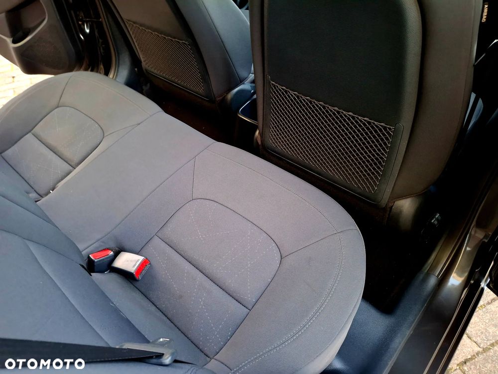 Kia Rio - 30