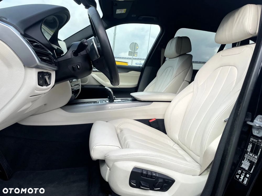 BMW X5 xDrive25d - 11