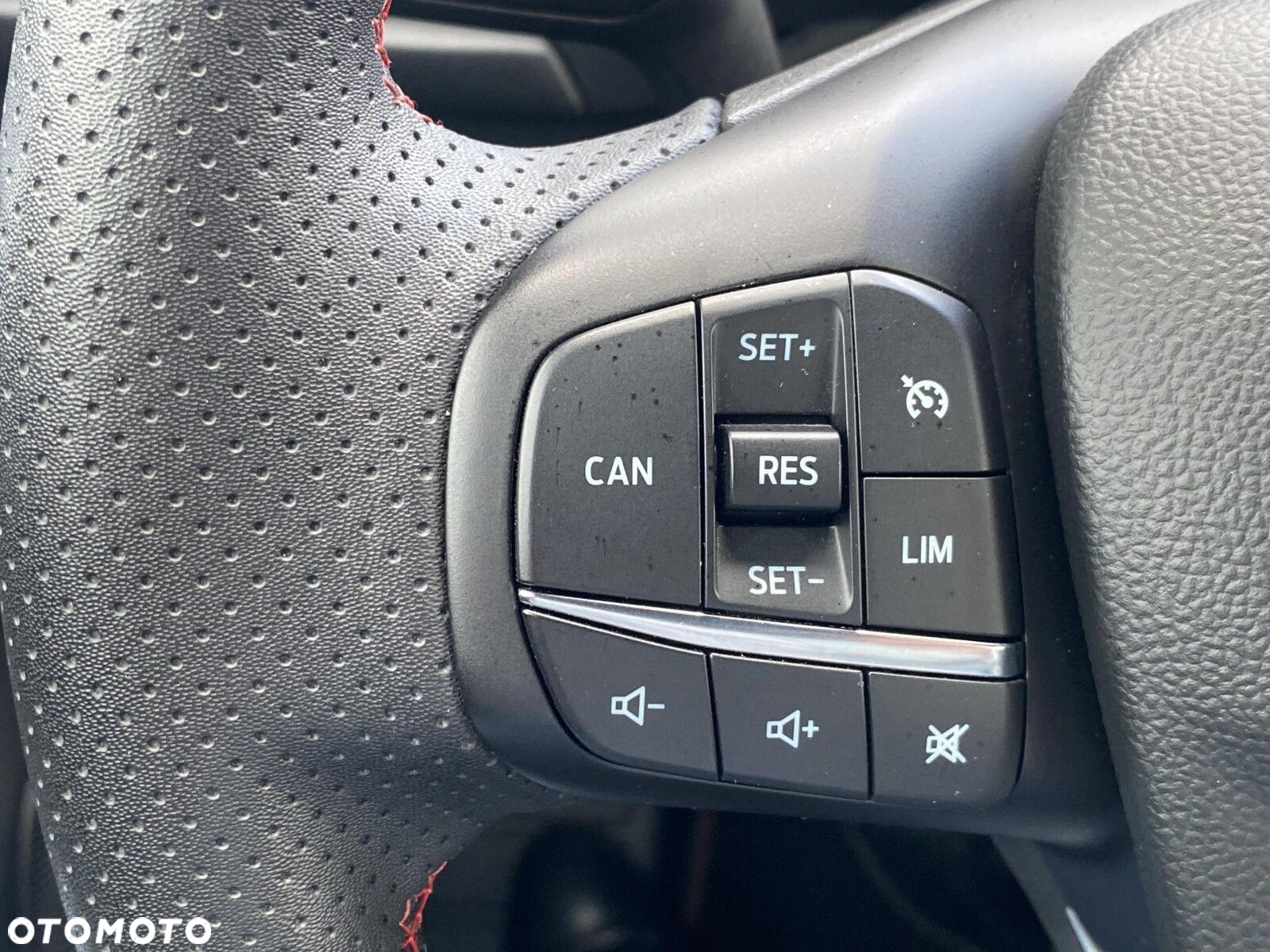 Ford Focus - 14