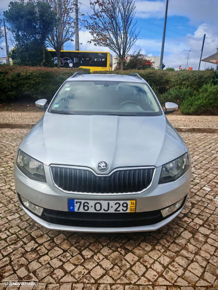 Skoda Octavia Break 1.6 TDi Ambiente - 1