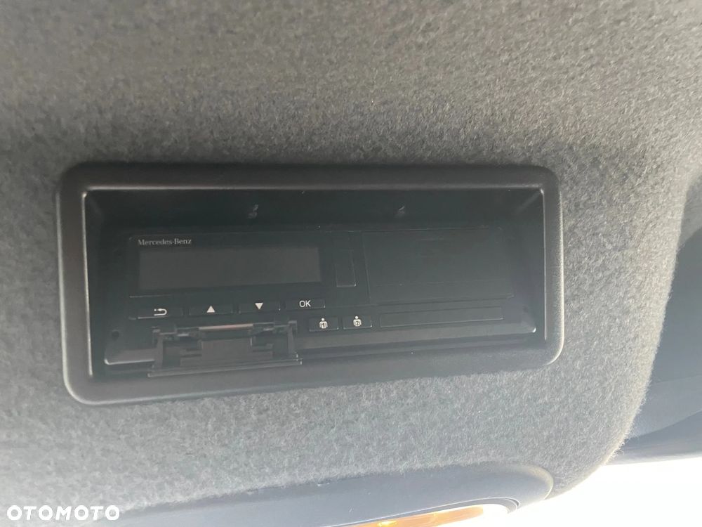 Mercedes-Benz SPRINTER - 10