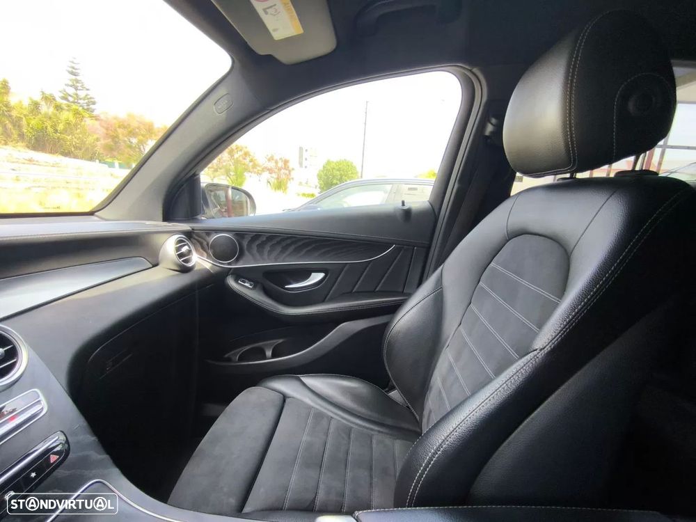 Mercedes-Benz GLC 300 de Coupé 4Matic - 23