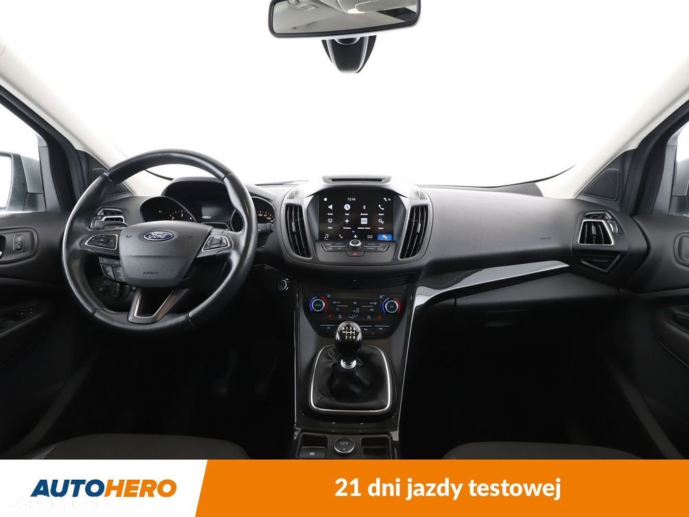 Ford Kuga - 12