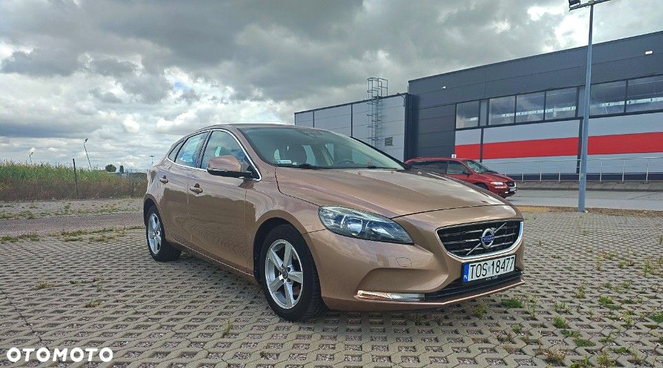 Volvo V40 T3 Momentum - 2