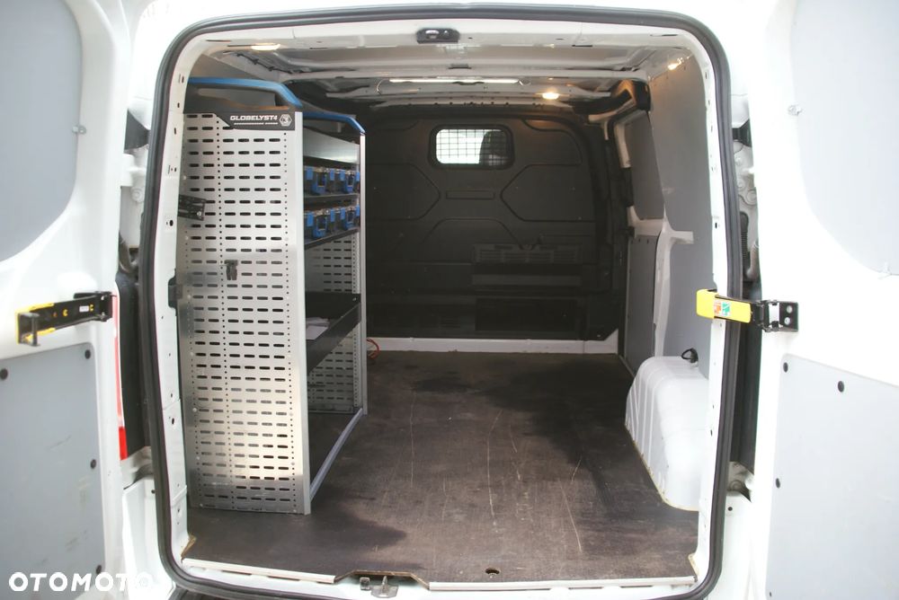 Ford Transit Custom - 8