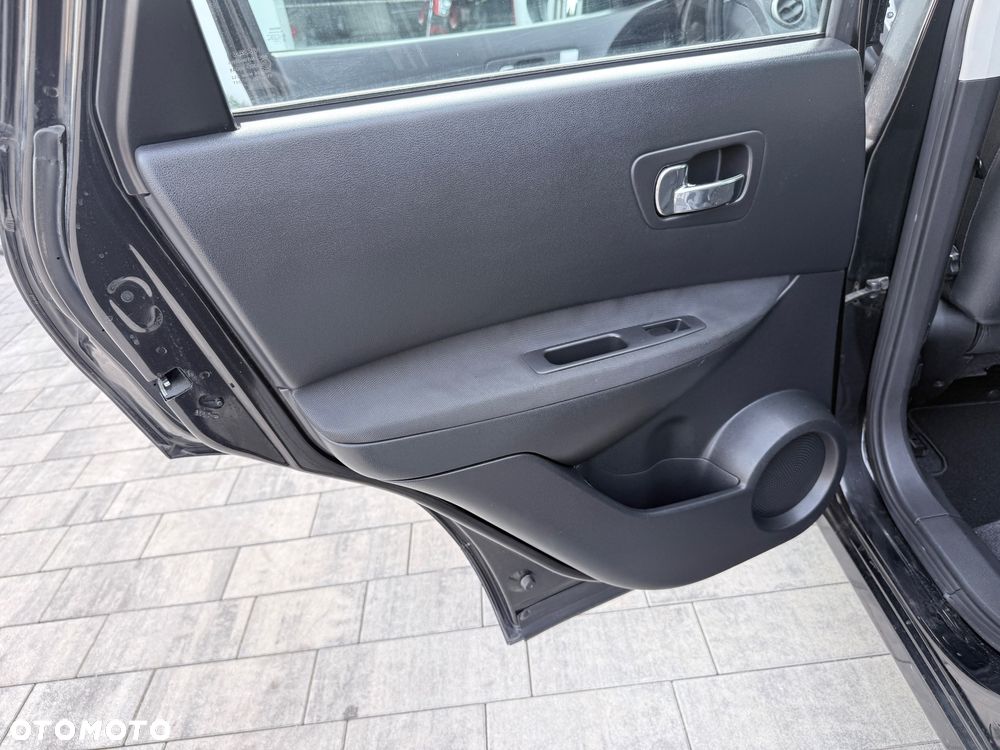 Nissan Qashqai 2.0 Tekna - 32