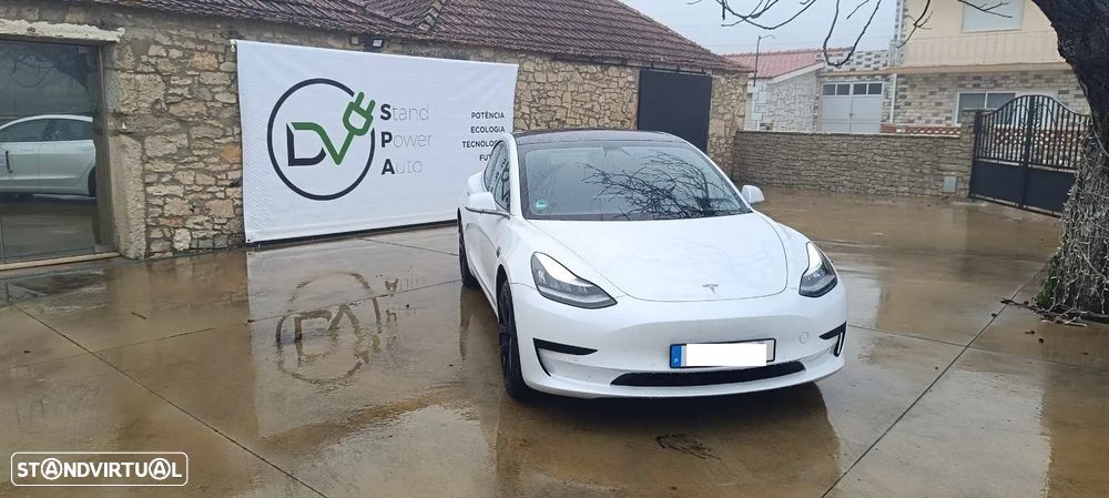 Tesla Model 3 Standard Range Plus RWD - 3