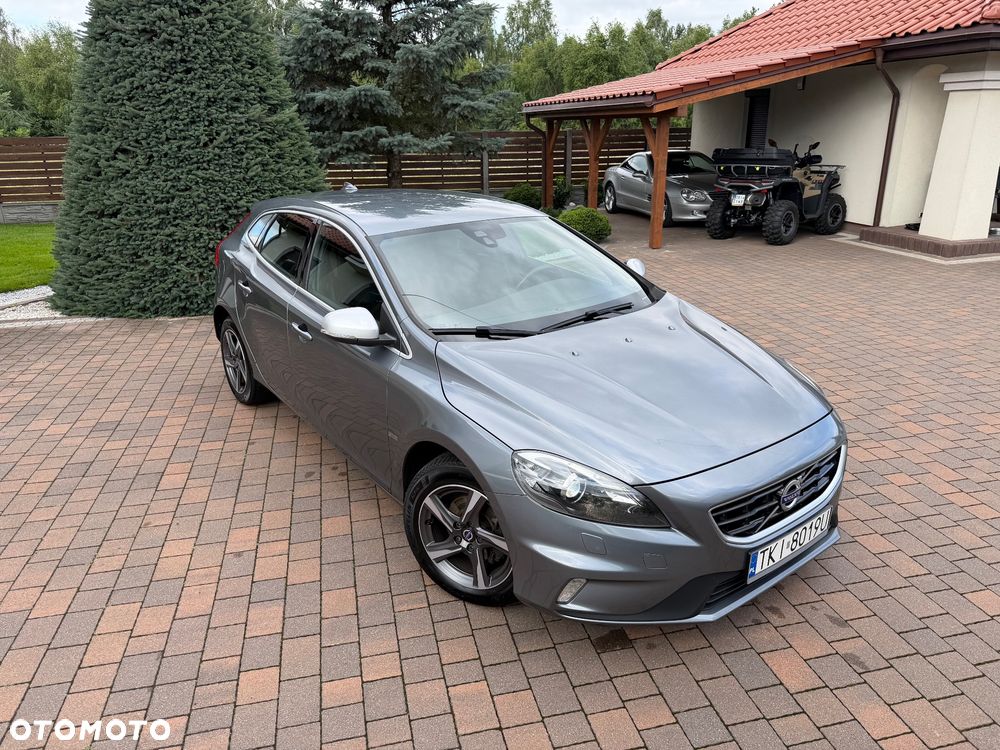 Volvo V40 D2 Drive-E R-Design Momentum - 32