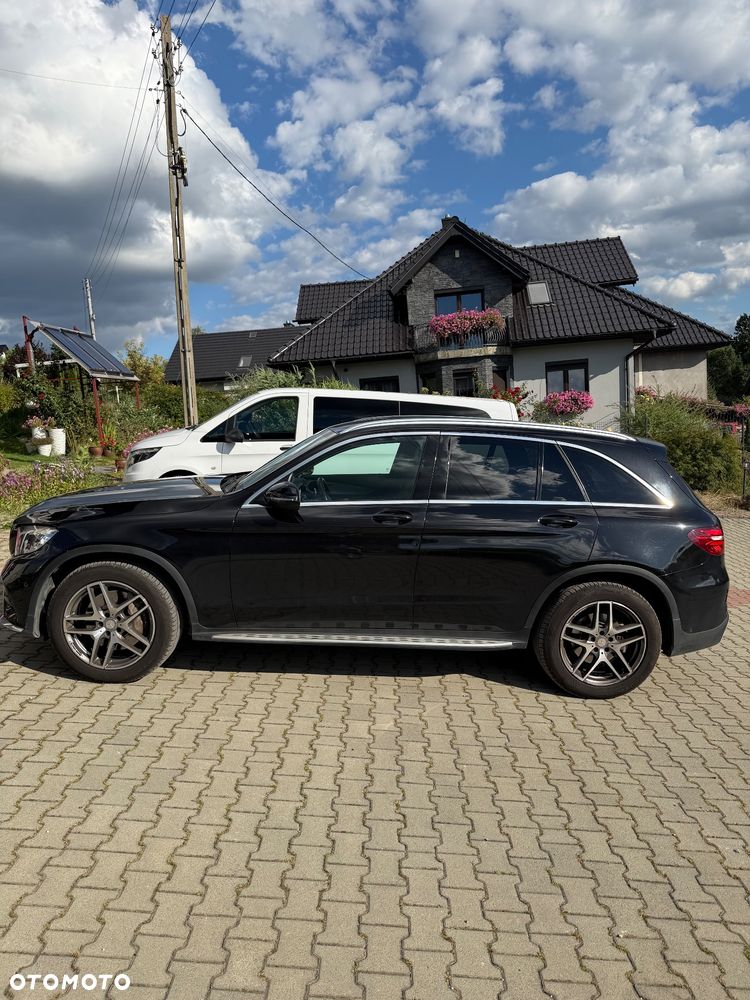 Mercedes-Benz GLC - 3