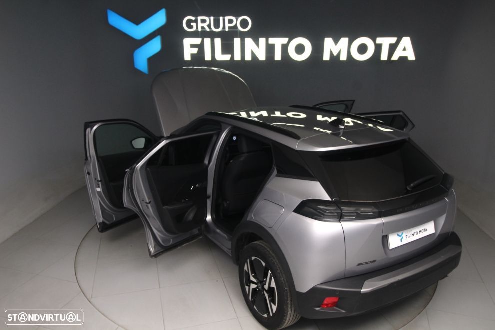 Peugeot 2008 1.2 PureTech Allure - 11