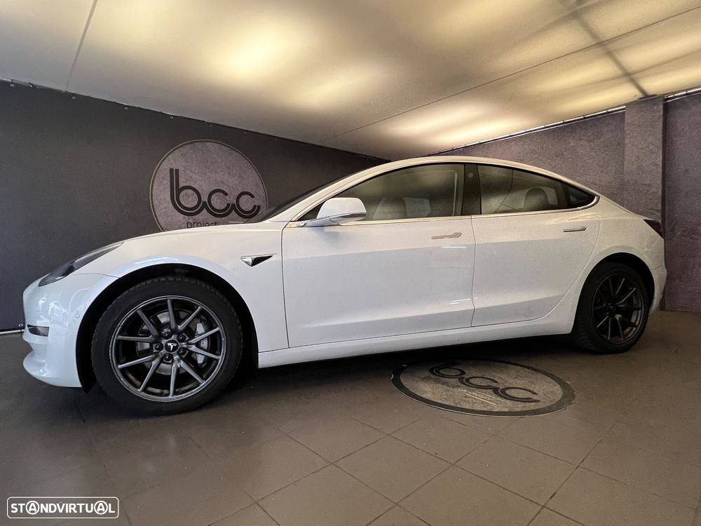 Tesla Model 3 Standard Range Plus RWD - 11