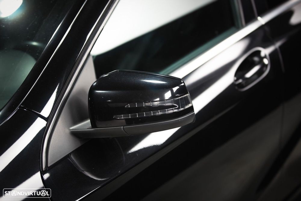Mercedes-Benz A 180 d 7G-DCT AMG Line - 9