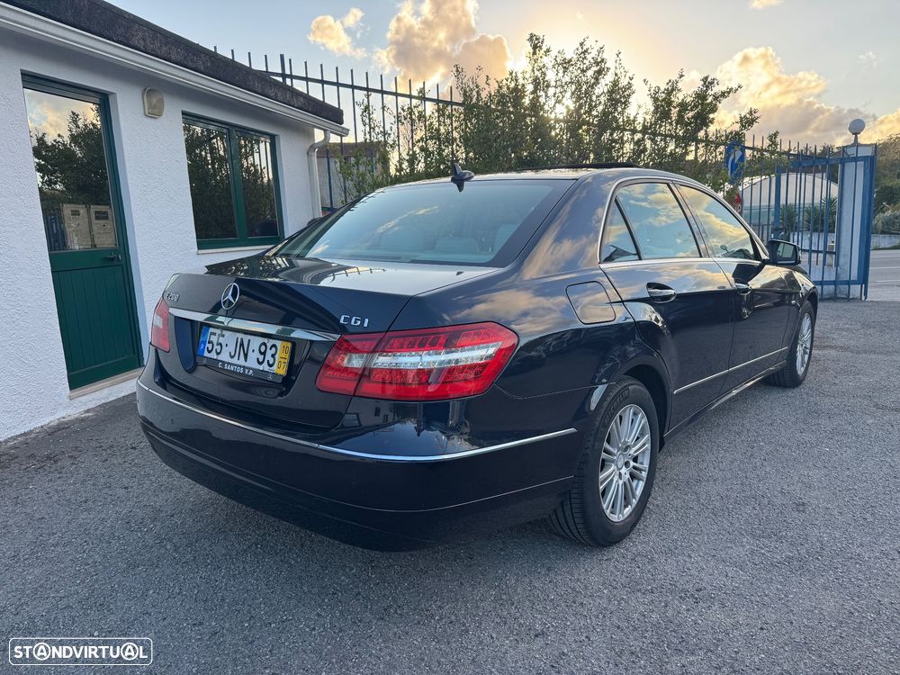 Mercedes-Benz E 200 CGI Elegance BlueEfficiency - 32