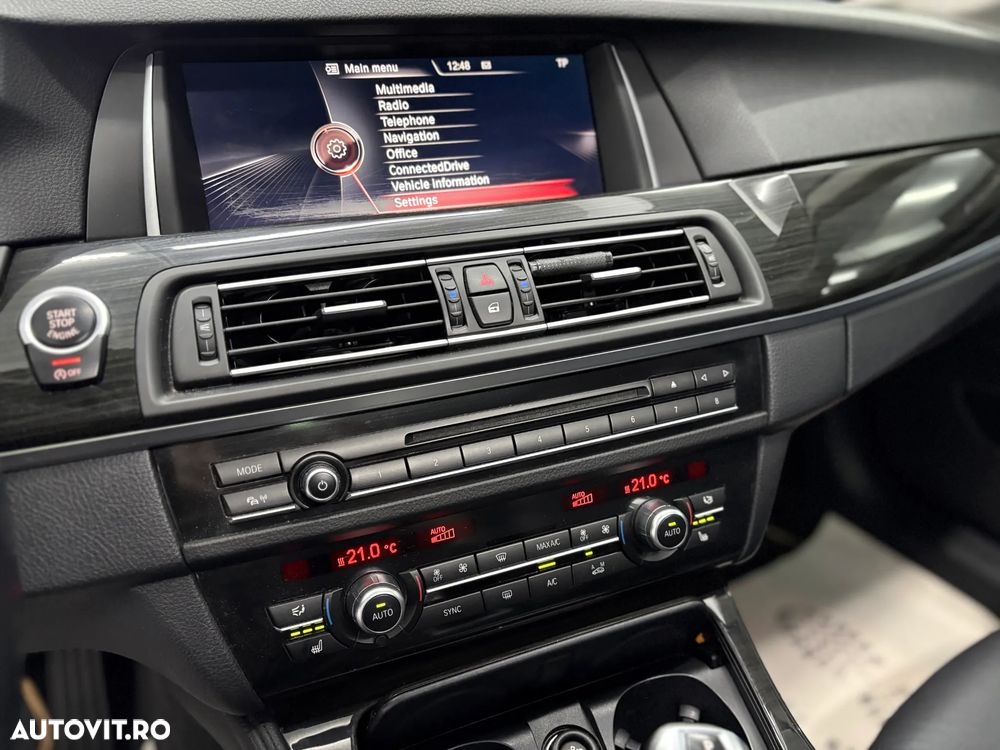 BMW Seria 5 525d xDrive Aut. Luxury Line - 19