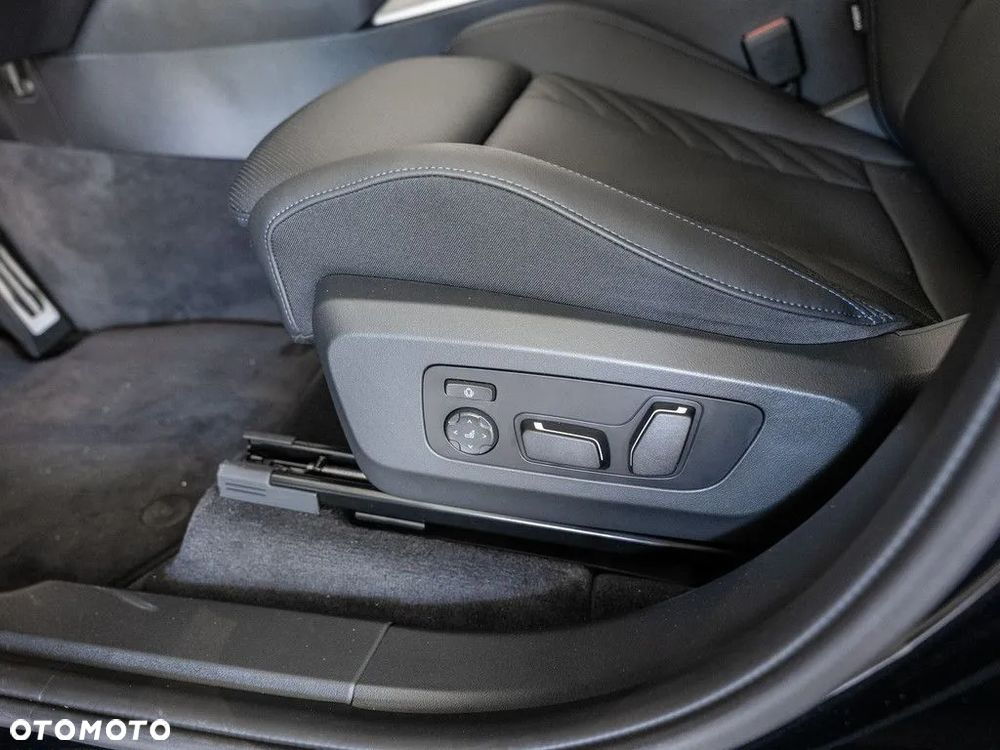 BMW X3 xDrive40d mHEV - 10