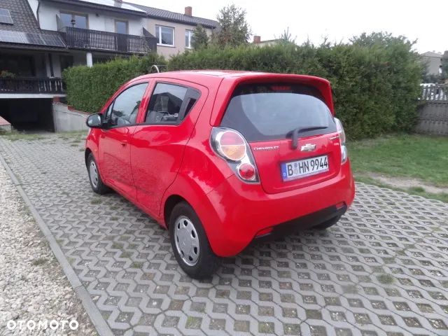Chevrolet Spark 1.0 LS - 4