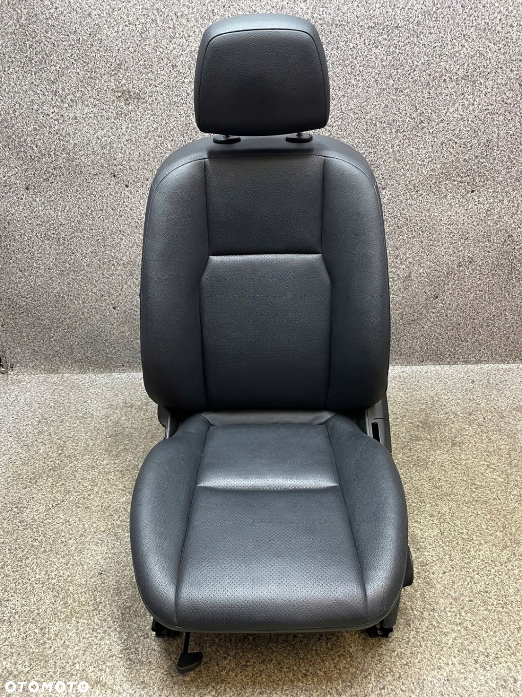 Fotel kierowcy lewy przod przedni Airbag Mercedes W204 skora czarna BDB - 1