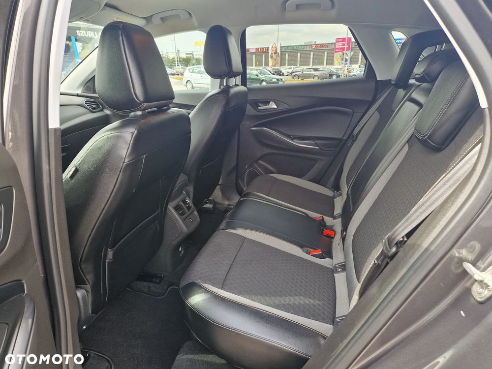 Opel Grandland X 1.2 Start/Stop Business INNOVATION - 12