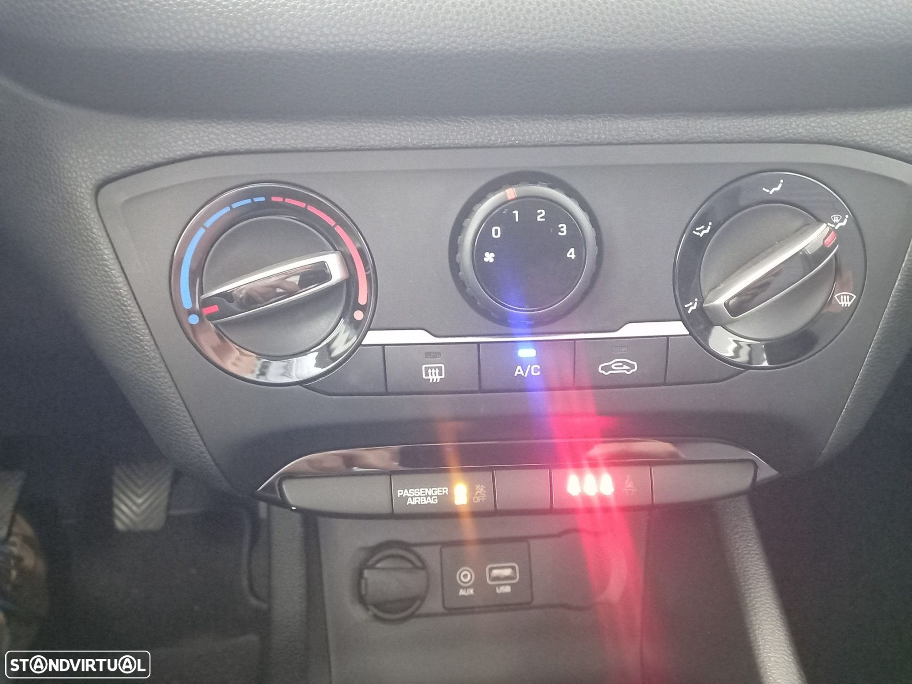 Hyundai i20 1.1 CRDi Blue Access+Bluetooth - 14