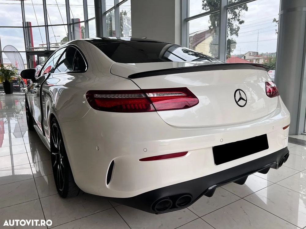 Mercedes-Benz E - 6