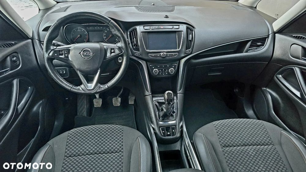 Opel Zafira 1.4 T Cosmo - 10