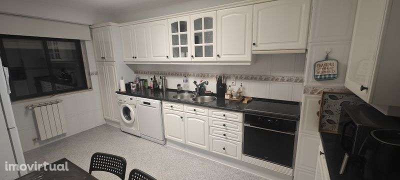 Apartamento T2 com garagem - Grande imagem: 2/4