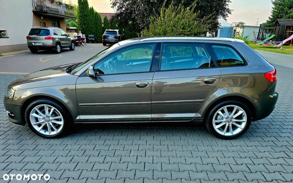 Audi A3 Sportback 2.0 TDI Ambiente - 12